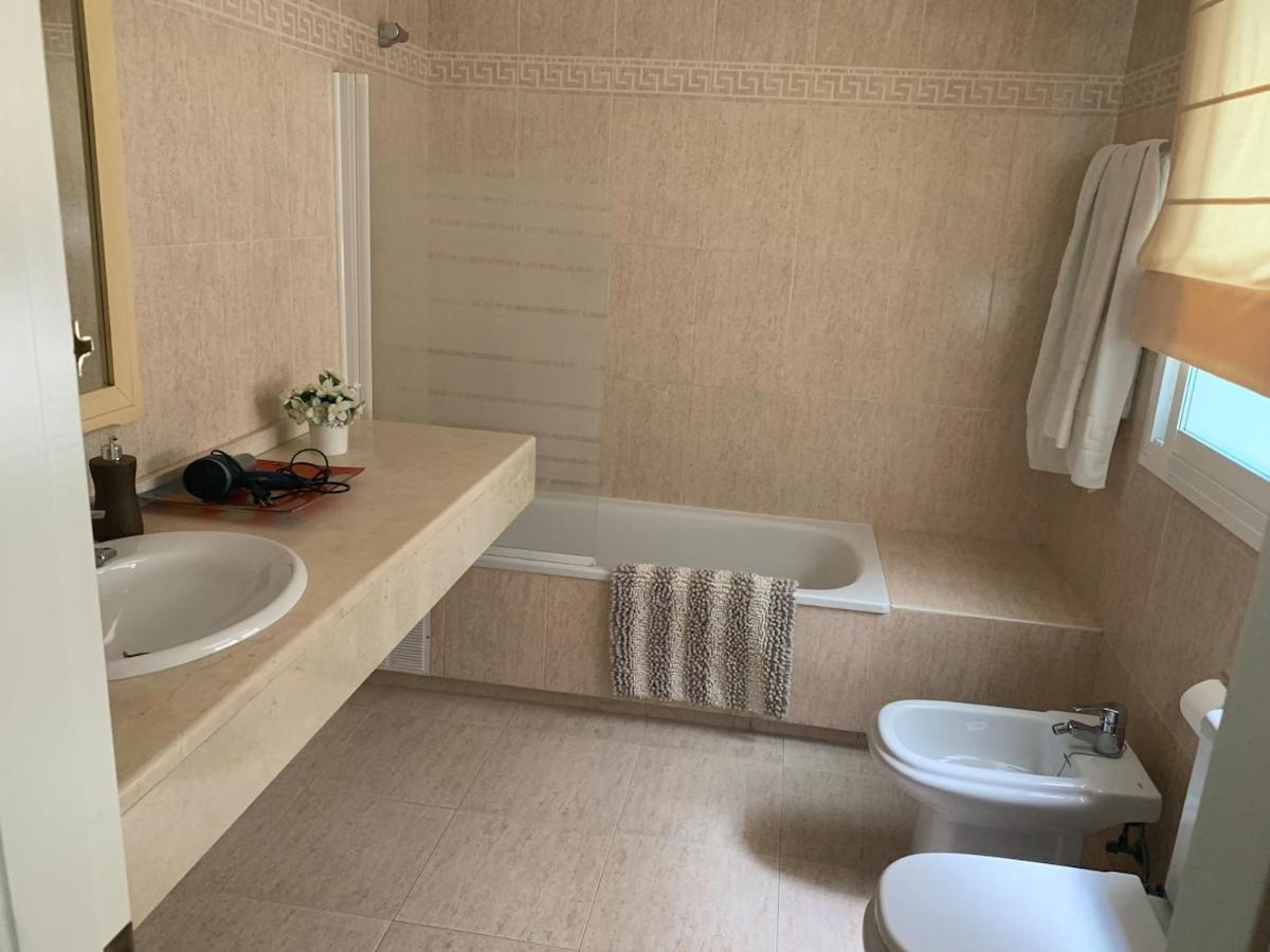 Golden Mile Penthouse, Pool-parking, 5min Beach! Apartamento